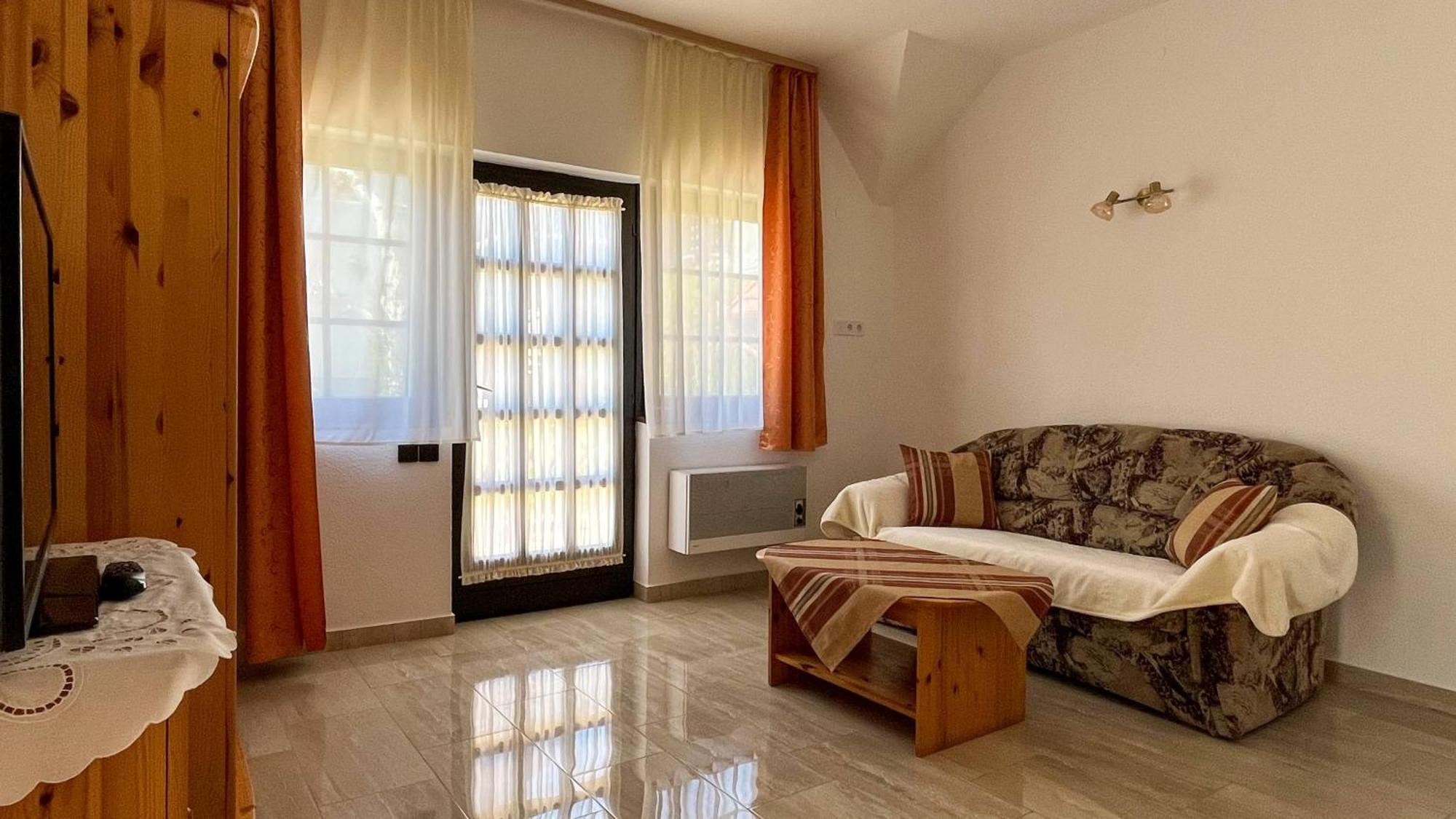 Magyar Apartmanházak I-III. Zalakaros Quarto foto